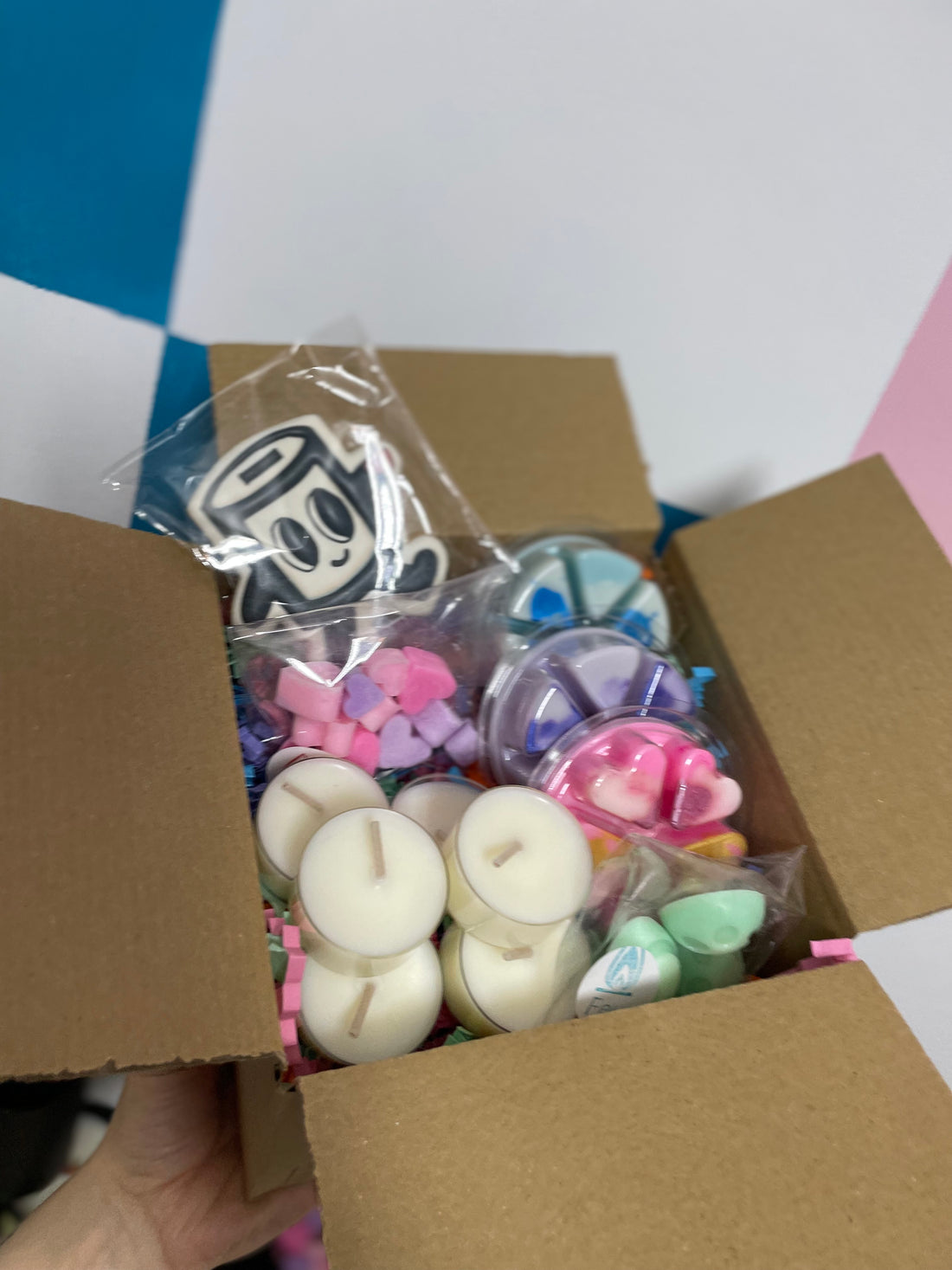 Subscriptions - monthly delivery of candles, wax melts and more!